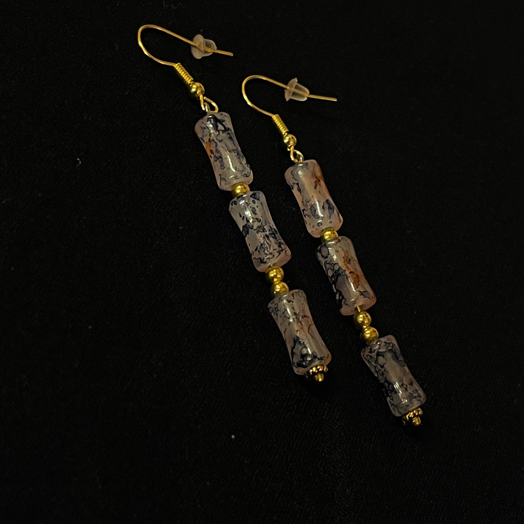 Pendientes "Ópalo de Humo" – Resina Marmolada Gris y Carbón