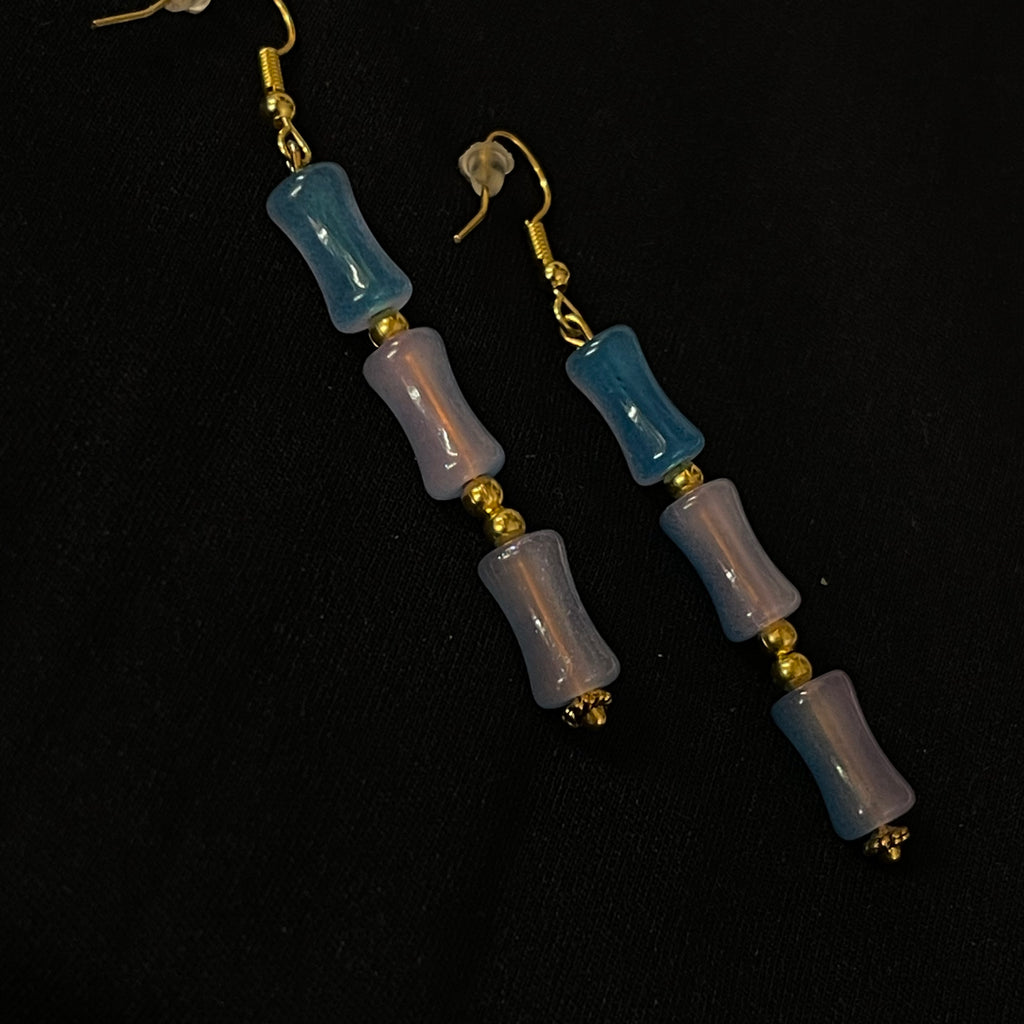 Pendientes "Blue Bamboo" – Cuentas de Resina Azul Glaciar